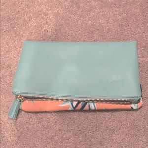Patterned mint green and peach clutch!